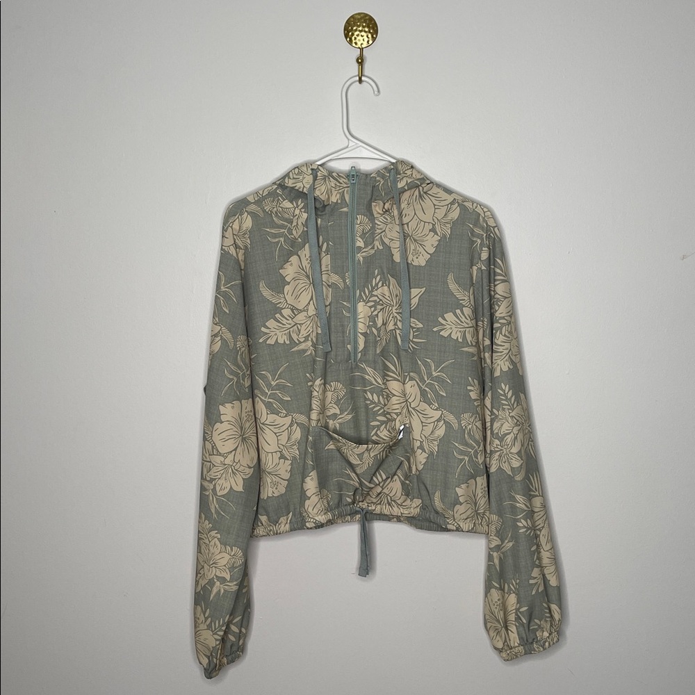 Hurley Green and Cream Cropped Hooded Jacket - Picture 2 of 8